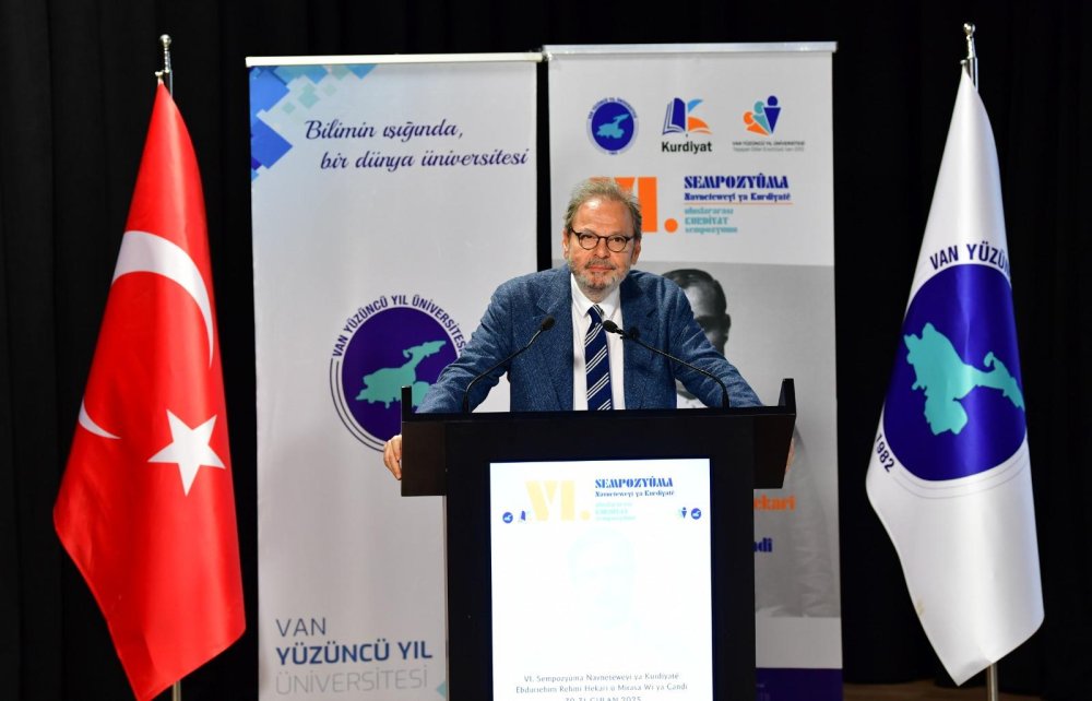 Cüneyd Zapsu, Van'da gençlerle buluştu