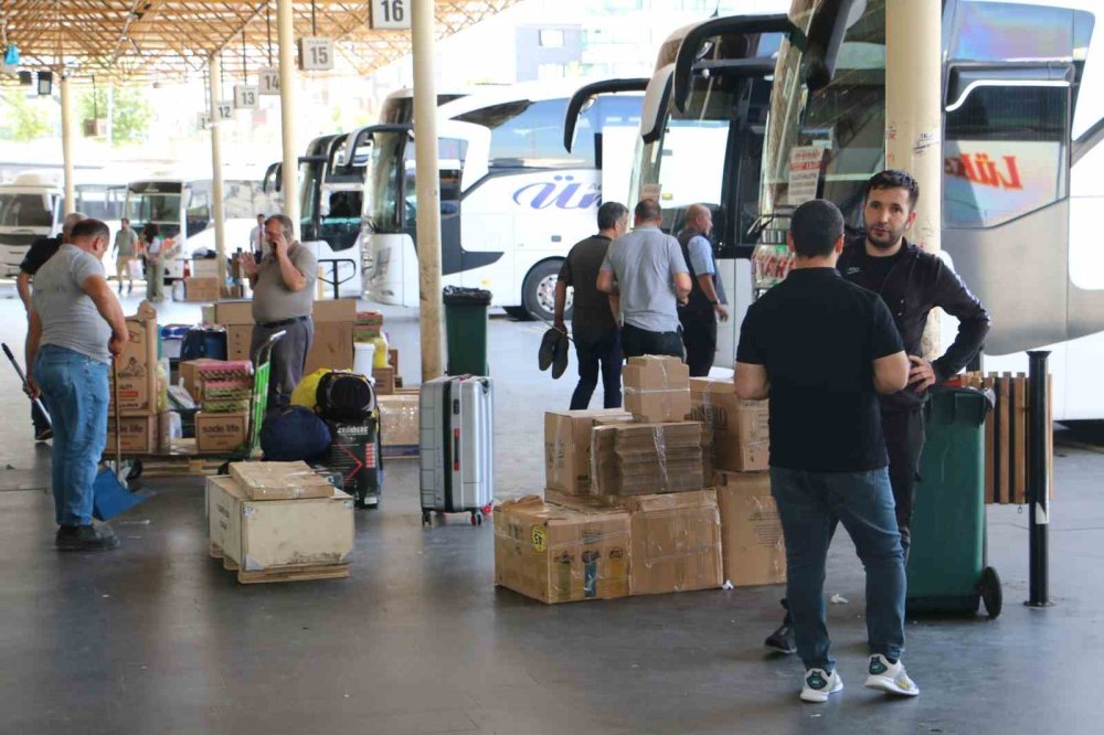 Diyarbakır otogarında bayram sessizliği hakim