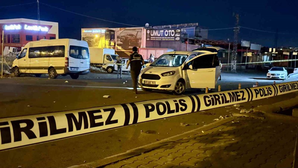 Diyarbakır’da 2 grup arasında silahlı kavga: 3 yaralı
