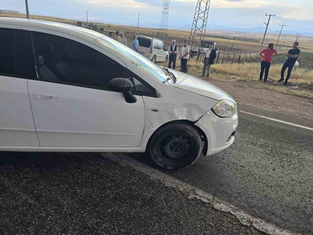 Kurtalan'da trafik kazası: 3 yaralı