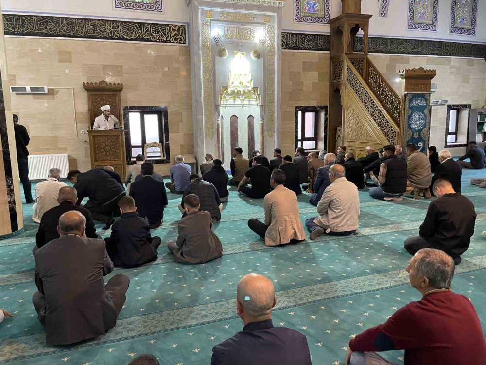 Malazgirt’te Kurban Bayramı kutlanıyor