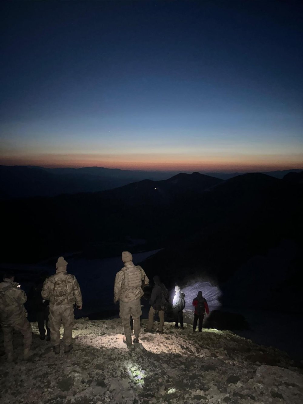 Pülümür'de kaybolan 2 kişi ekipler tarafından bulundu