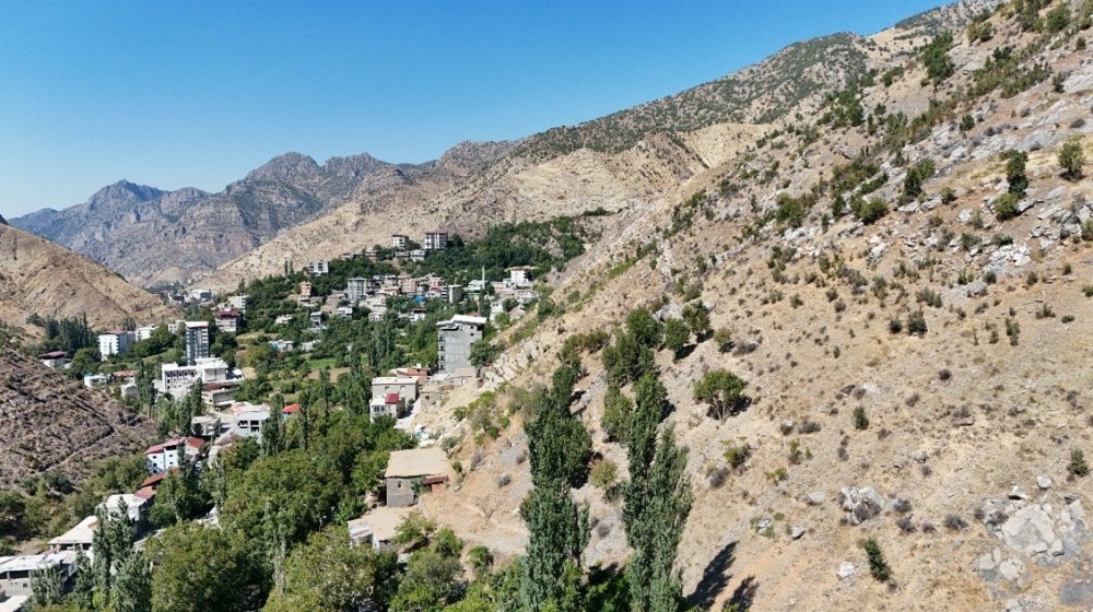 Uludere'de kaya düşme korkusu sona eriyor