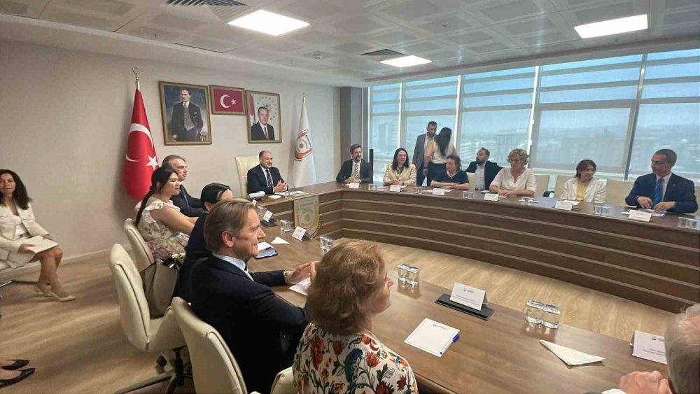 AB Türkiye Delegasyonu Başkanı Büyükelçi Ossowski: "Bu bölgede gerilimin artırılması ateşle oynamaktır"