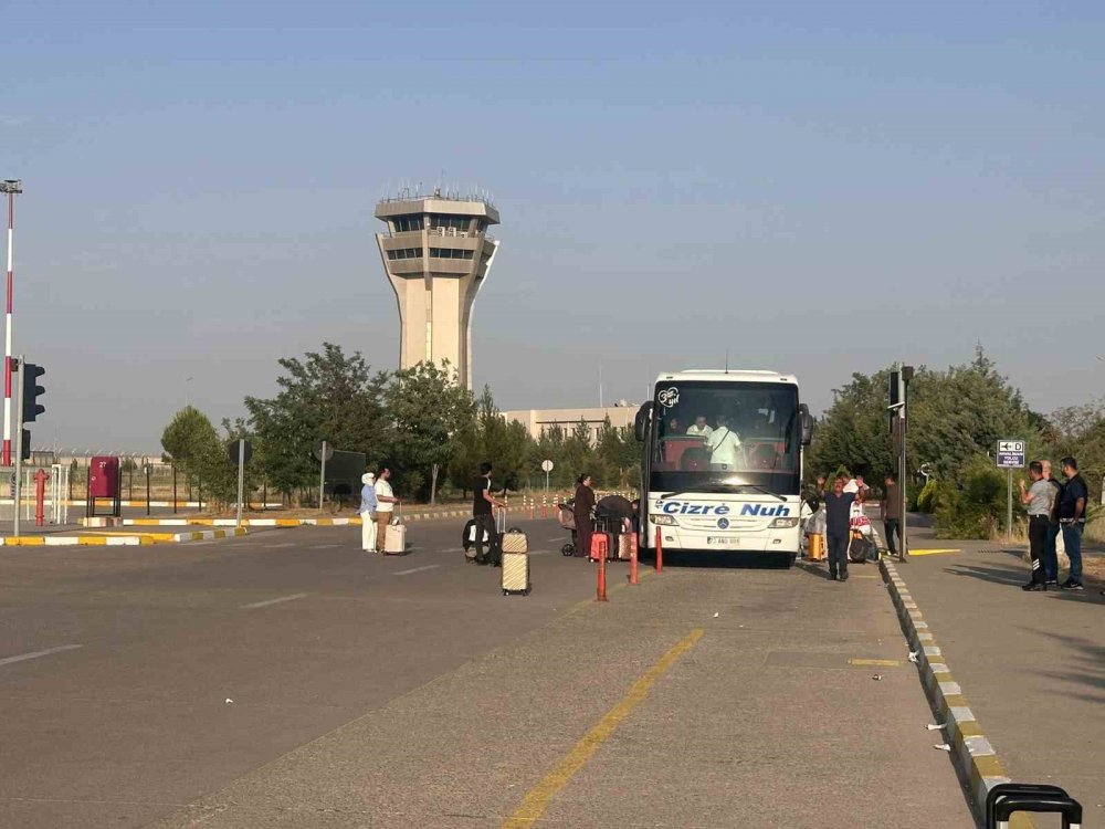 Irak’a giden uçaklar Şırnak’a indi
