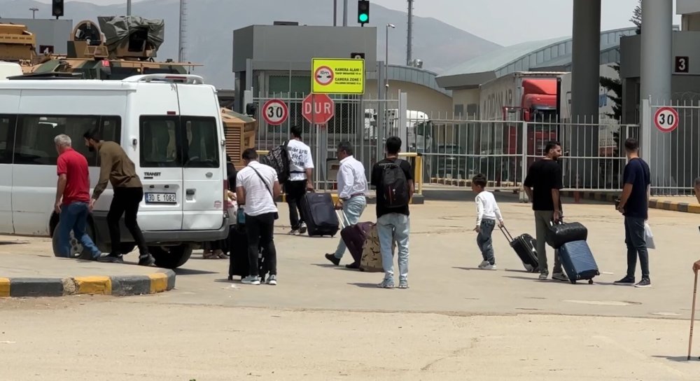 İsrail saldırısı sonrası Esendere Sınır Kapısı'nda hareketlilik