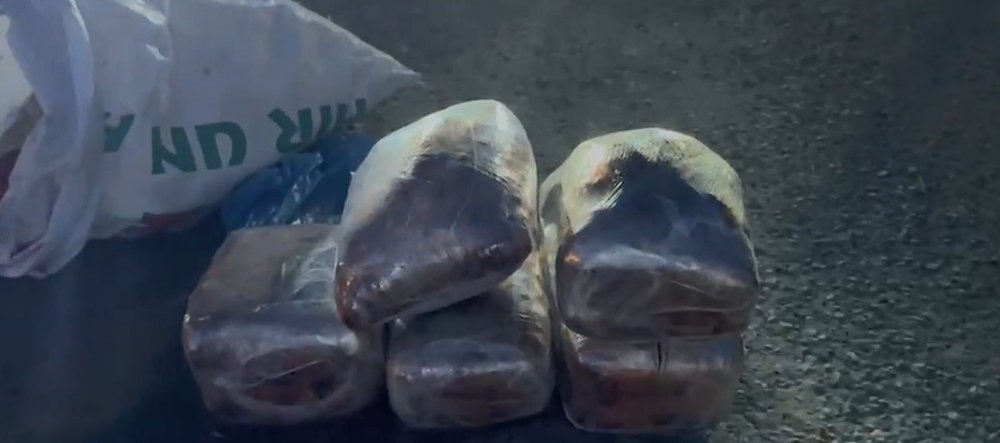 Salça içinde uyuşturucu yakalandı