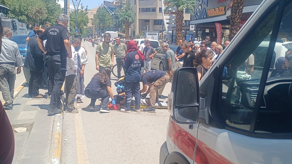 Van'da scooterın çarptığı çocuk yaralandı