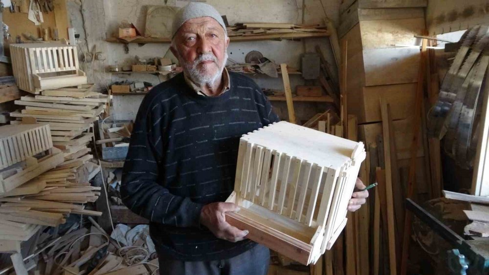 73 yıldır ağaçlara şekil veriyor