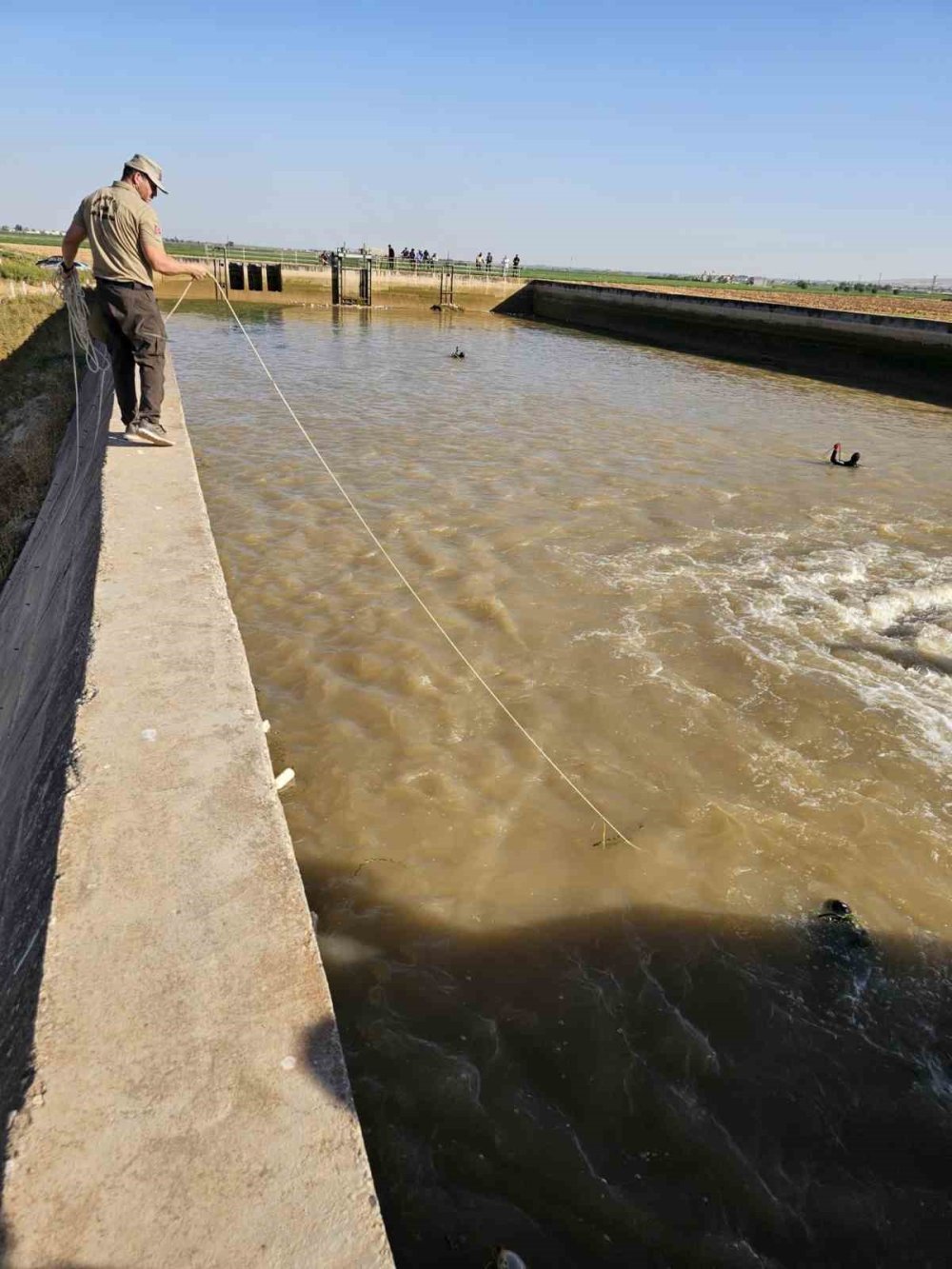 Urfa’da sulama kanalına giren çocuk boğuldu