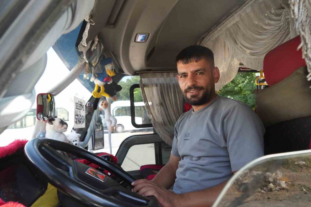 Muş’ta oyuncaklı otobüse yoğun ilgi