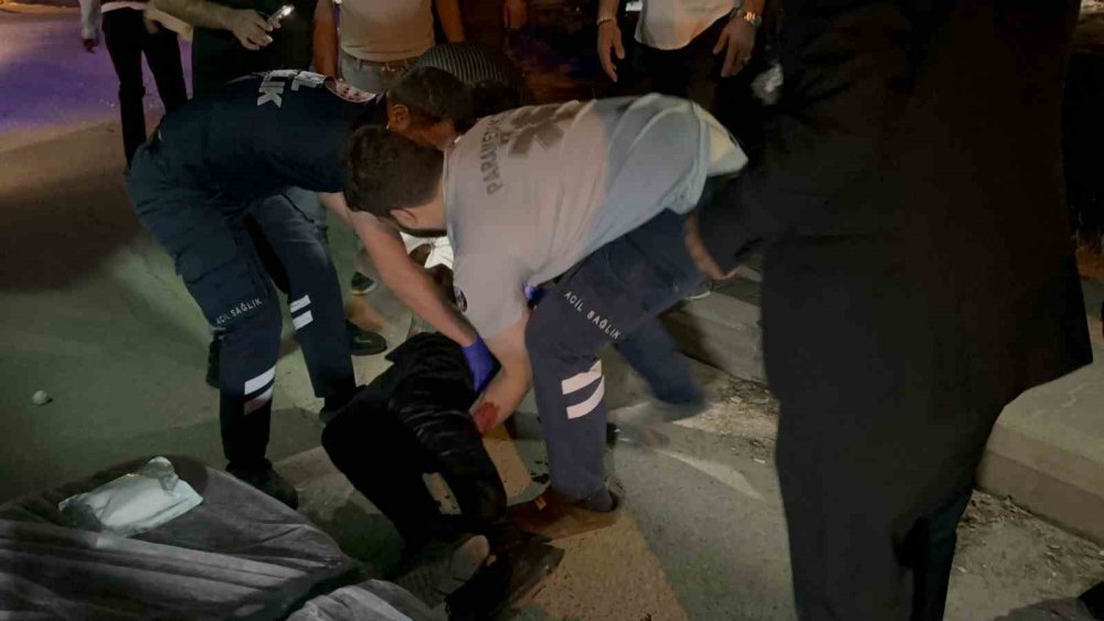 Düğünde bıçaklı kavga: 1 ağır yaralı