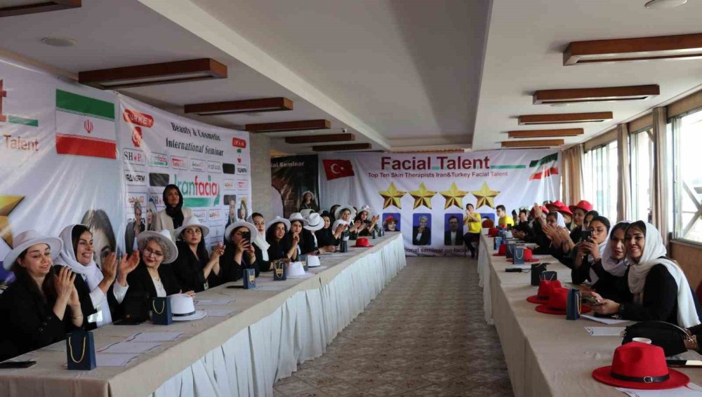 İranlılar Van’da hem eğleniyor hem eğitim görüyor