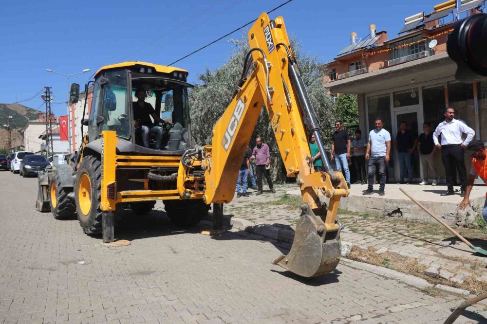 Mutki’de doğal gaz sevinci