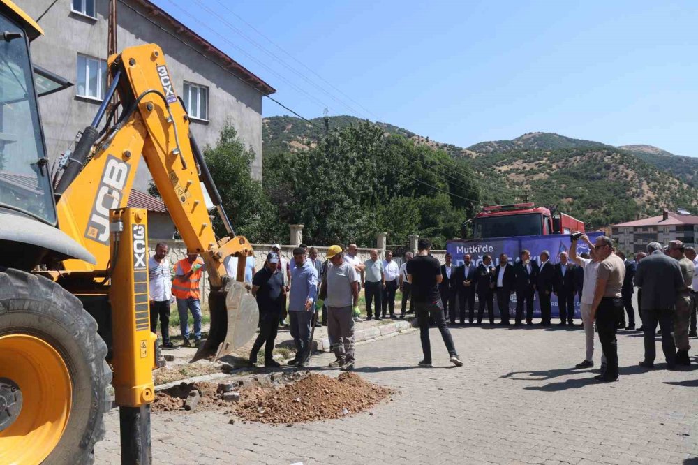 Mutki’de doğal gaz sevinci