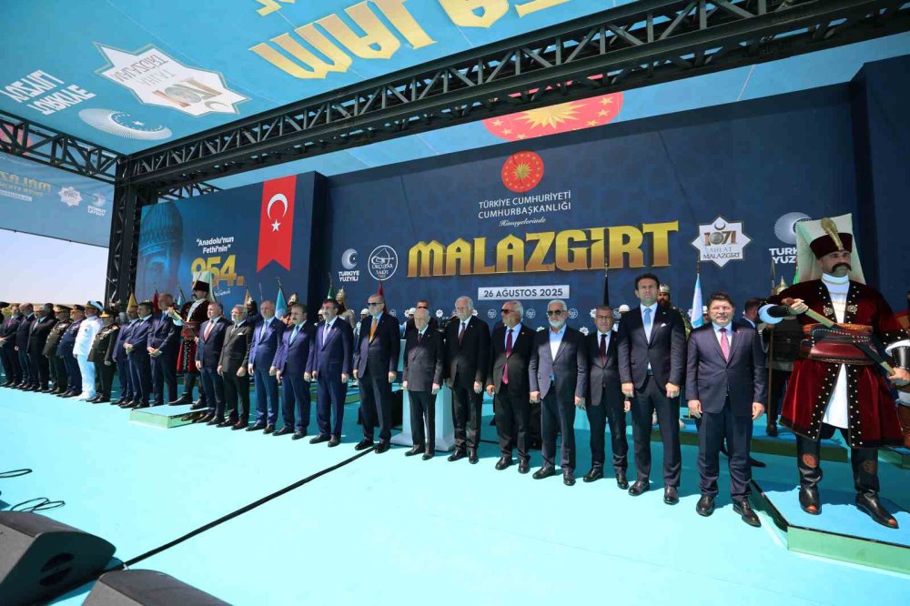 Cumhurbaşkanı Erdoğan: "Yönünü Ankara’ya ve Şam’a dönenler kazanacak"