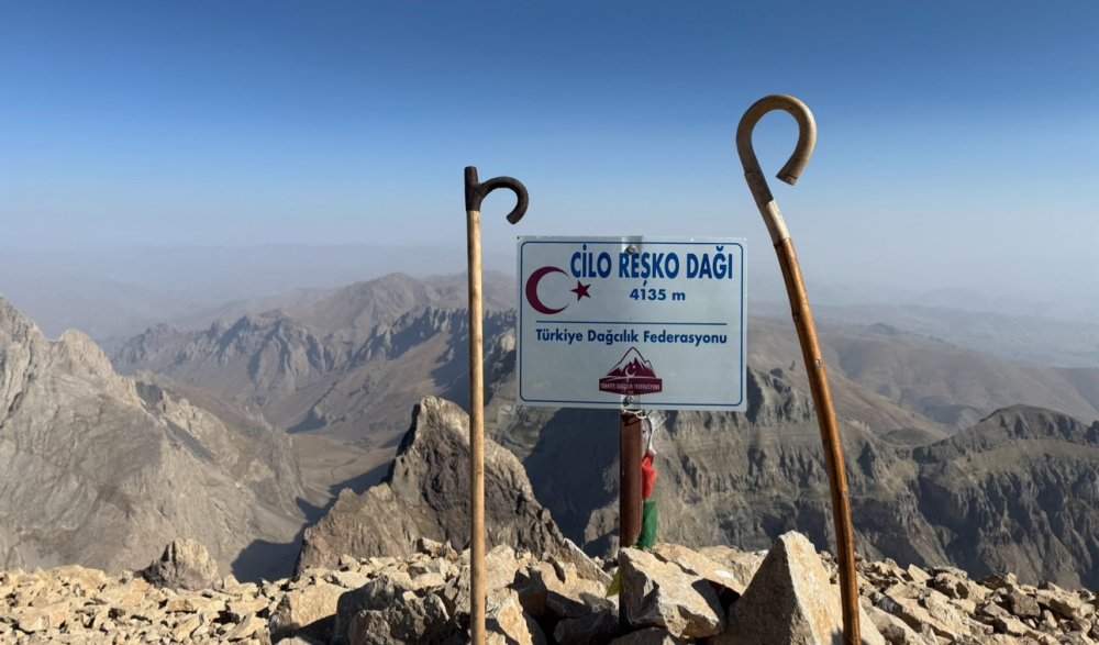 YEKDASDER üyeleri, Reşko zirvesine zirve tırmanışı yaptı