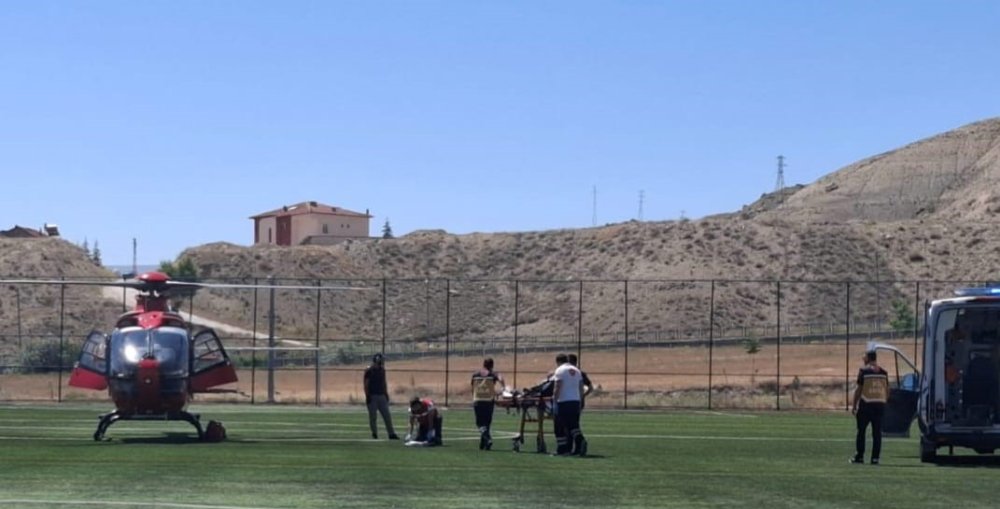 Kontrolden çıkan tır devrildi: 1 ağır yaralı