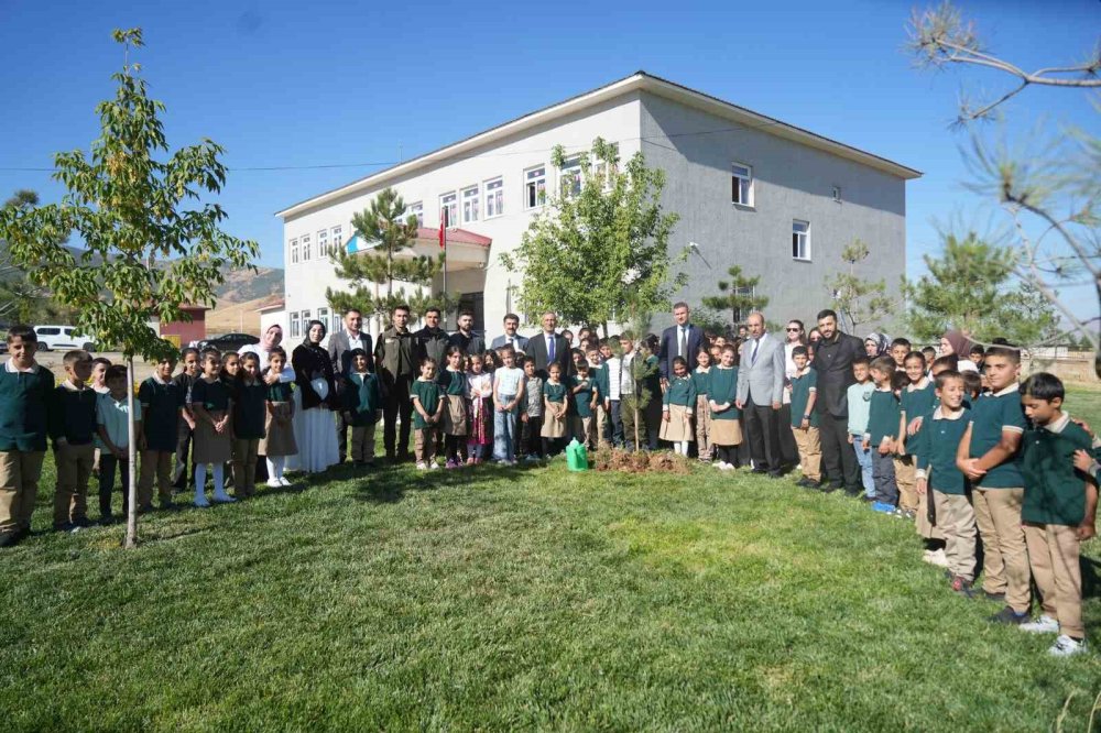 Muş’ta ilk ders başldı