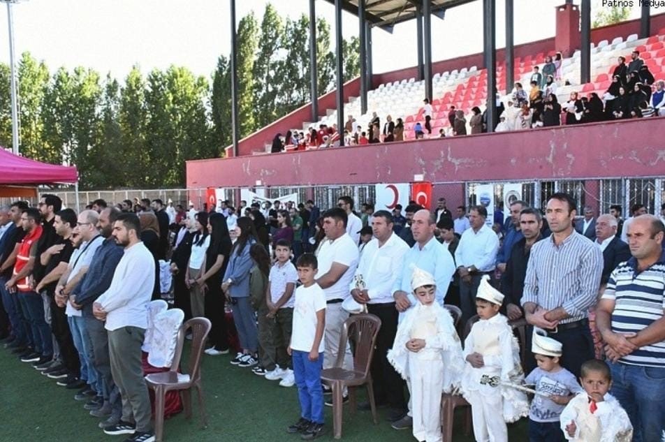 Patnos’ta toplu sünnet töreni