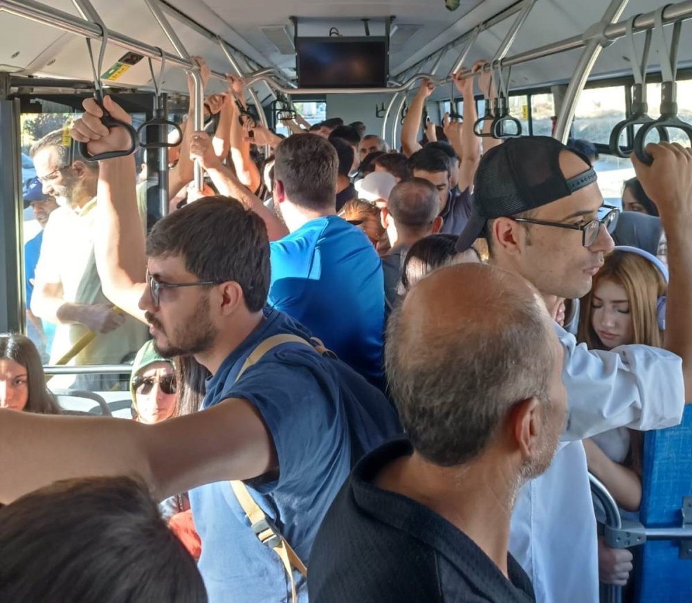 Tuşba’da yol ve çöp sorunu vatandaşları bıktırdı