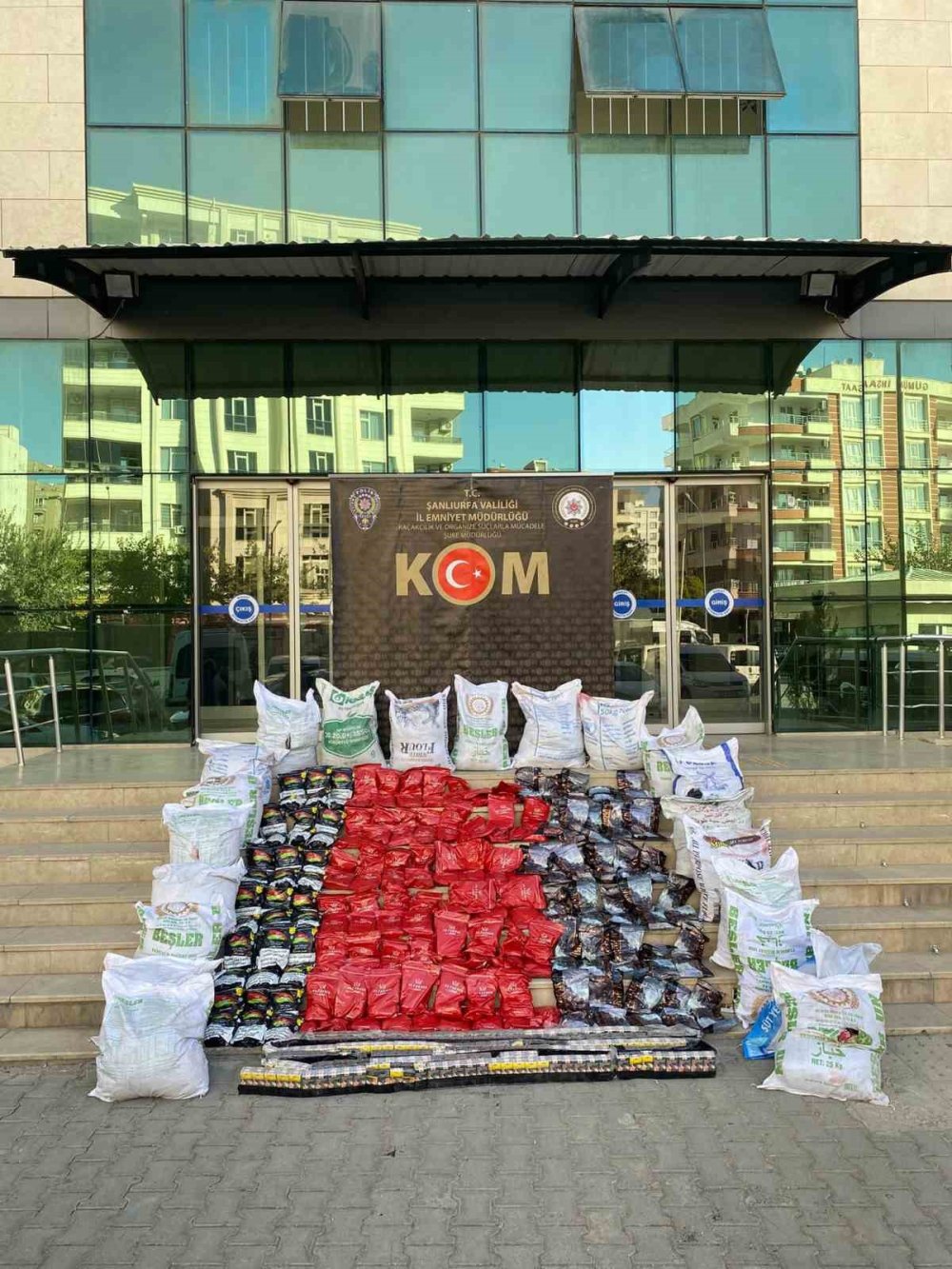 Urfa’da kaçakçılık operasyonlarında 2 tutuklama