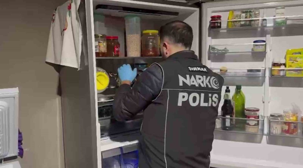 Uyuşturucuyu köy evine sakladı, polise yakayı ele verdi