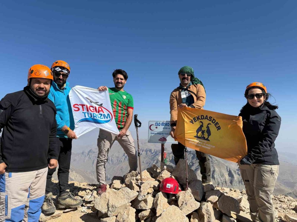Doğaseverlerin yeni gözdesi Yüksekova dağları