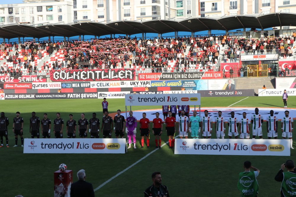 Van Spor FK, Amedspor’u 3-0 mağlup etti