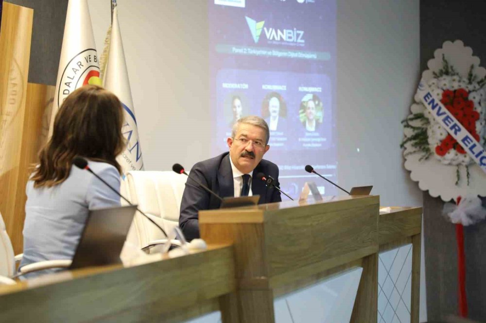 Van Bilişim ve İnovasyon Zirvesi ilgi gördü