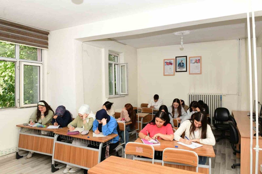 Çatak’ta ‘Destekleme ve Yetiştirme Kursları’na ilgi