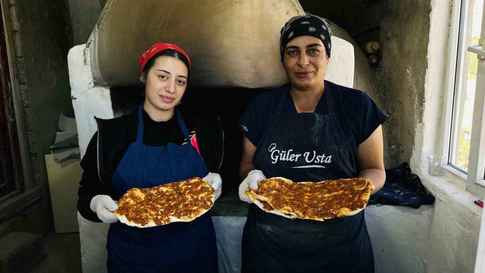 Yüksekovalı Çoruh, evini lokantaya çevirdi