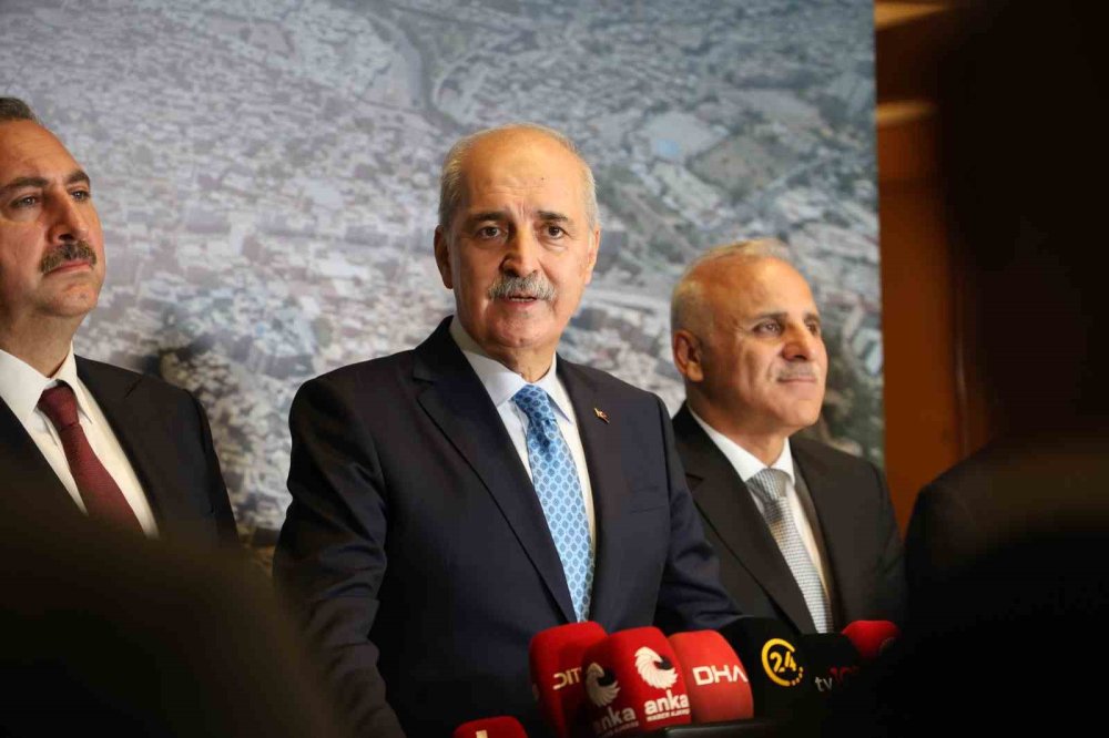 Kurtulmuş: "Komisyon, anayasa değiştirmek için kurulmuş bir komisyon değildir"