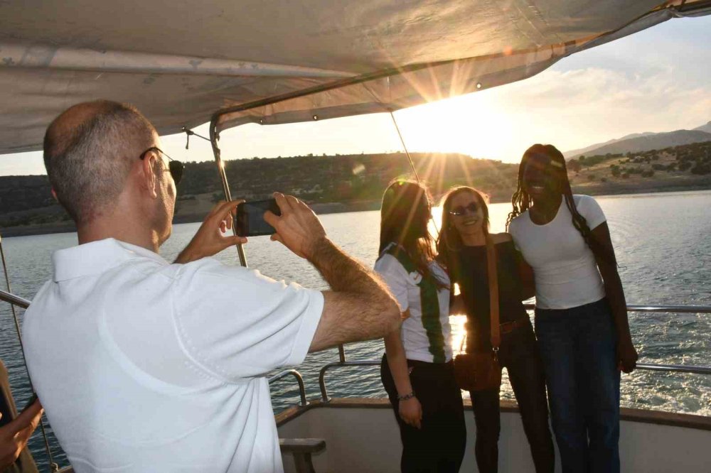 Doğal sit alanı ilan edilen Takoran Vadisi, turizmin yeni gözdesi oldu