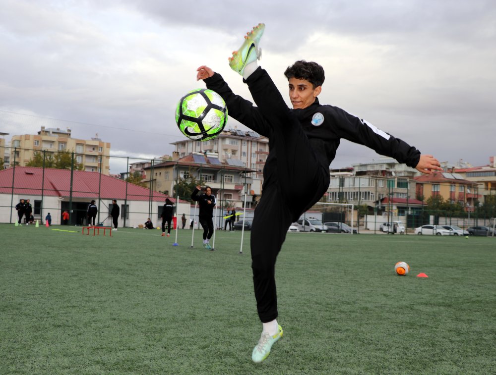 Vangücü Kadın Futbol Takımı destek bekliyor