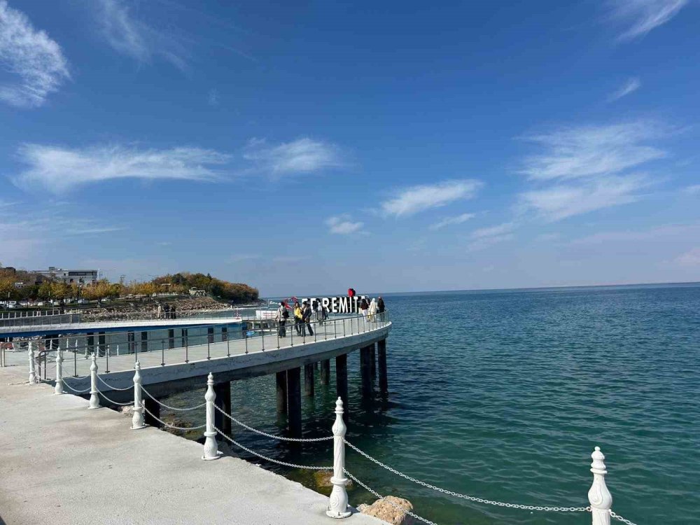 Akdeniz iklimi Van Gölü Havzası’nı etkisi altına alıyor