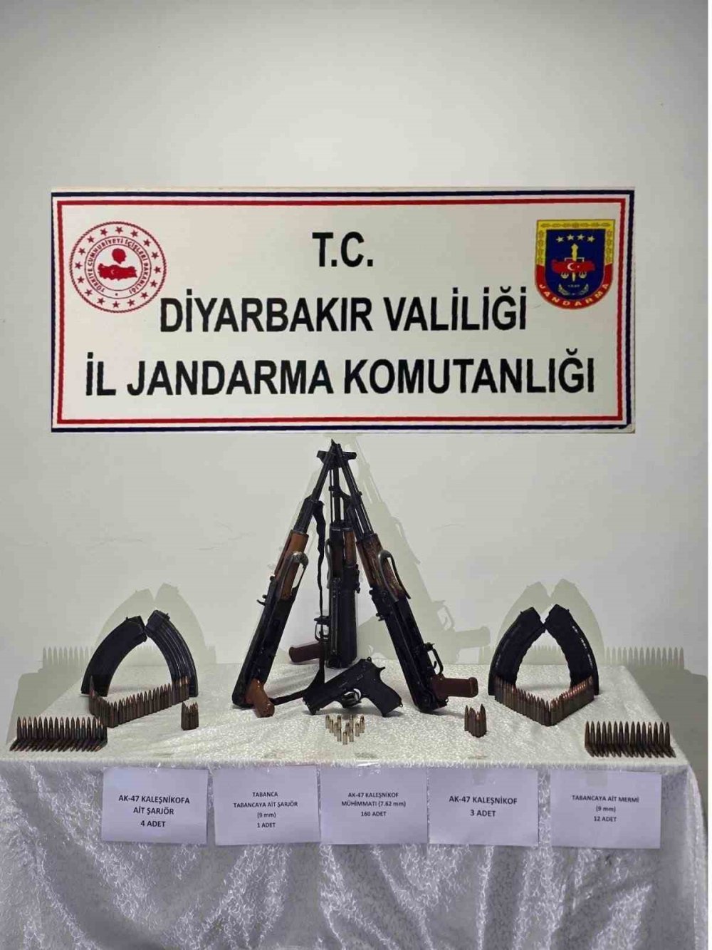 Çınar'da silah kaçakçılığı operasyonu