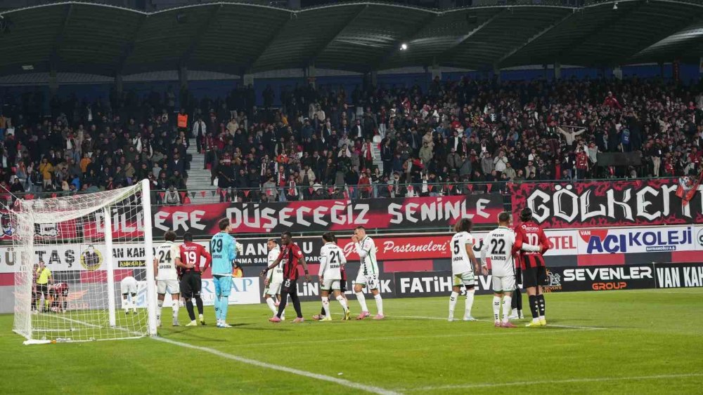 Vanspor FK: 3 - Sakaryaspor: 2