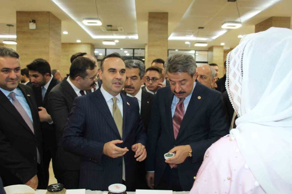 Bakan Kacır: "Şırnak’ta 11 yeni projeyi hayata geçiriyoruz"