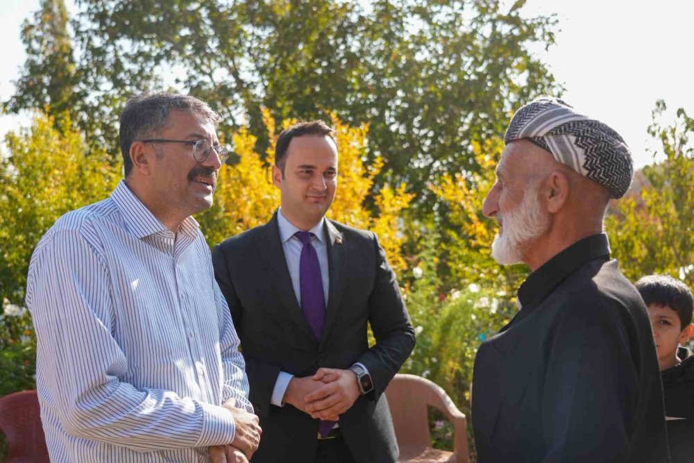 Korgeneral Topaloğlu gaziyi köyünde ziyaret etti