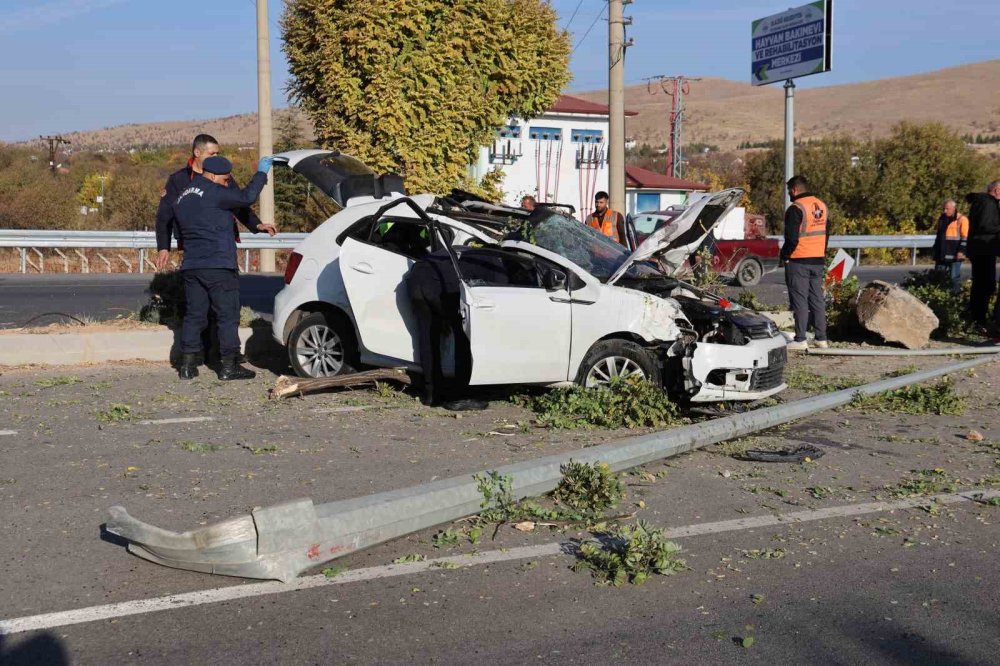 Elazığ’da kaza: 2’i ağır 6 yaralı