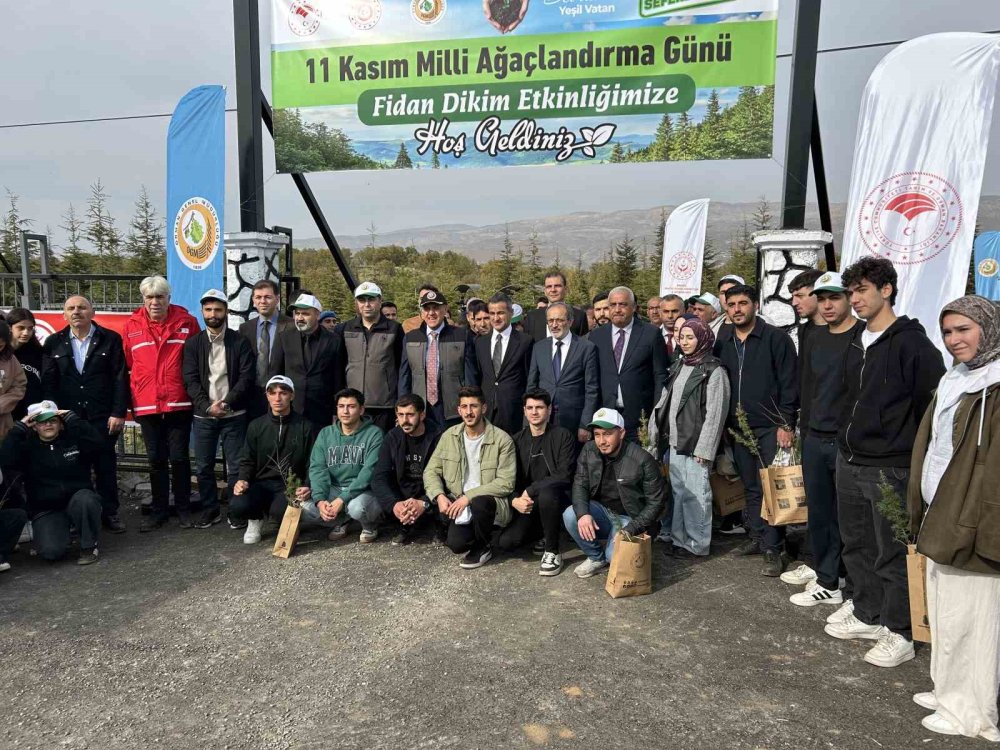 Bingöl’de 25 bin fidan toprakla buluştu