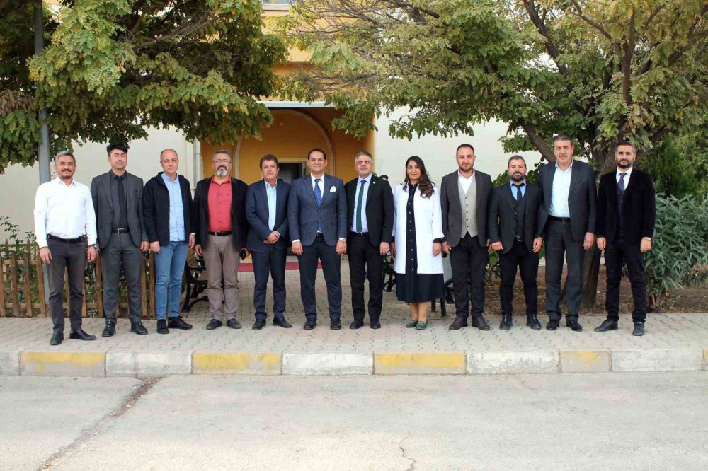 Midyat'ta hastanede tedavi gören çocuklara etkinlik düzenlendi