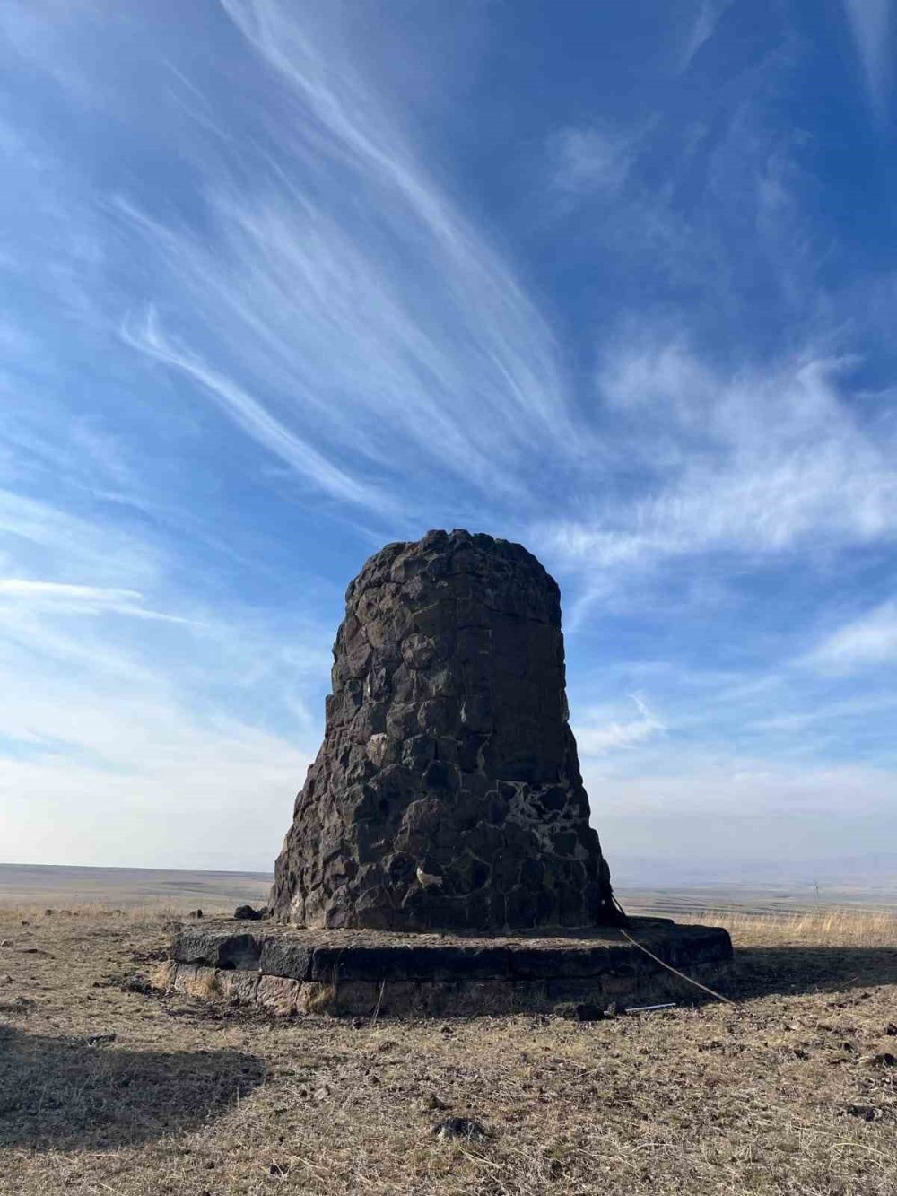 Kars’ta sırlarla dolu yapı merak uyandırıyor