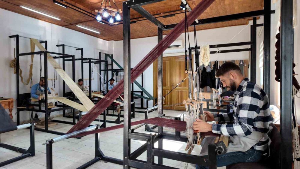 Siirt’te şal û şepik kumaşının coğrafi işaretinin Avrupa Birliği düzeyine taşınması hedefleniyor