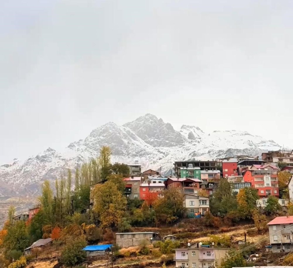 Şırnak’ta kar yağışı etkili oldu: Beytüşşebap beyaza büründü