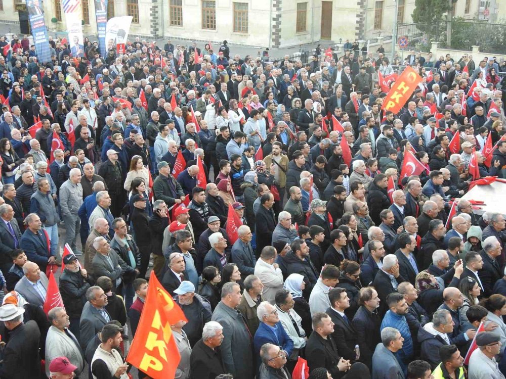 CHP Genel Başkanı Özel: İktidarı değiştireceğiz, vizesiz Avrupa getireceğiz