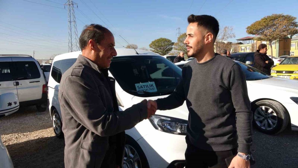 Van'daki açık oto pazarında fiyatlar Türkiye ortalamasının üzerinde