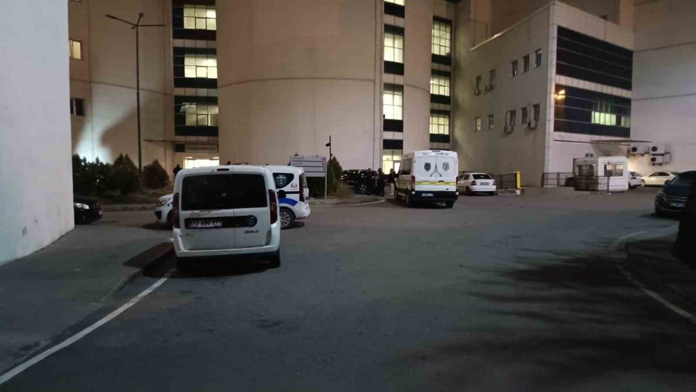 Hastanenin 5. katından atlayan şahıs hayatını kaybetti