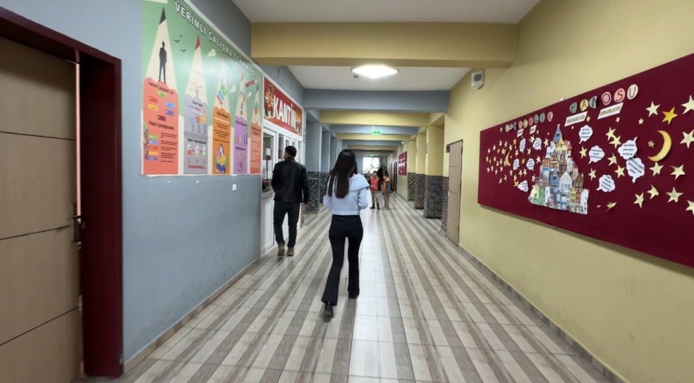 Gözleri görmüyor ama yüreği ışıl ışıl